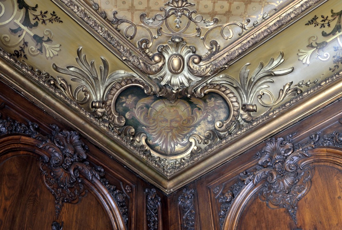 Plafond peint allégorique — Flore avec putti